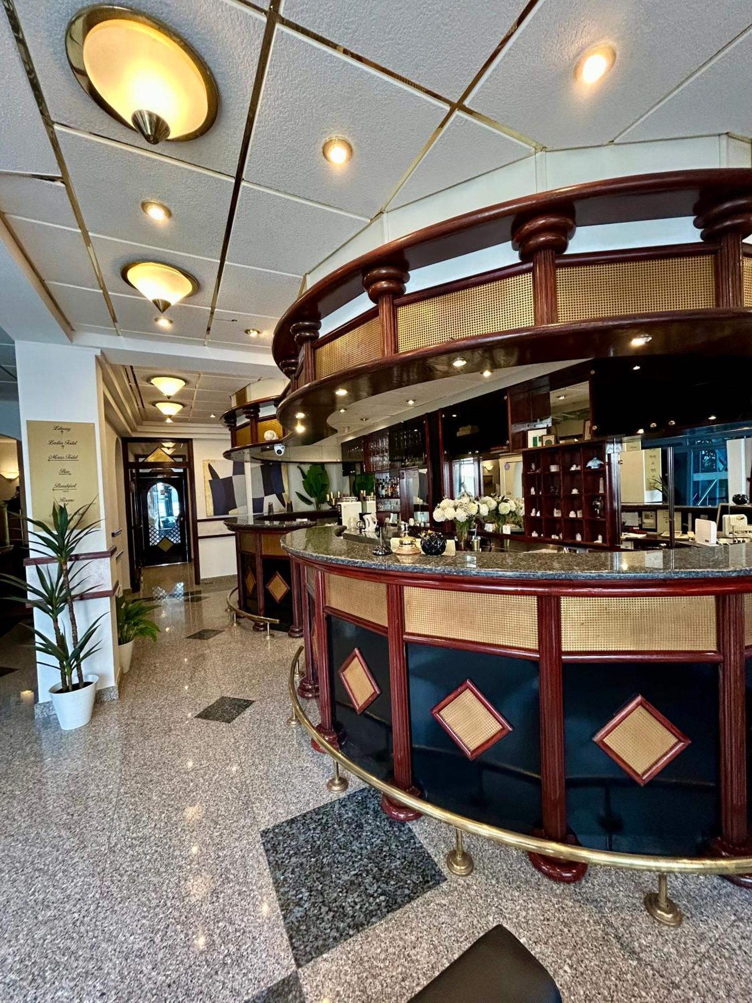 Hotel Bavaria Trogir Seget Donji Ngoại thất bức ảnh