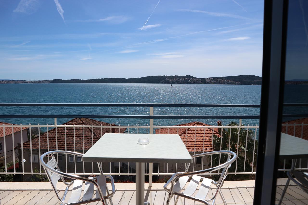 Hotel Bavaria Trogir Seget Donji Ngoại thất bức ảnh