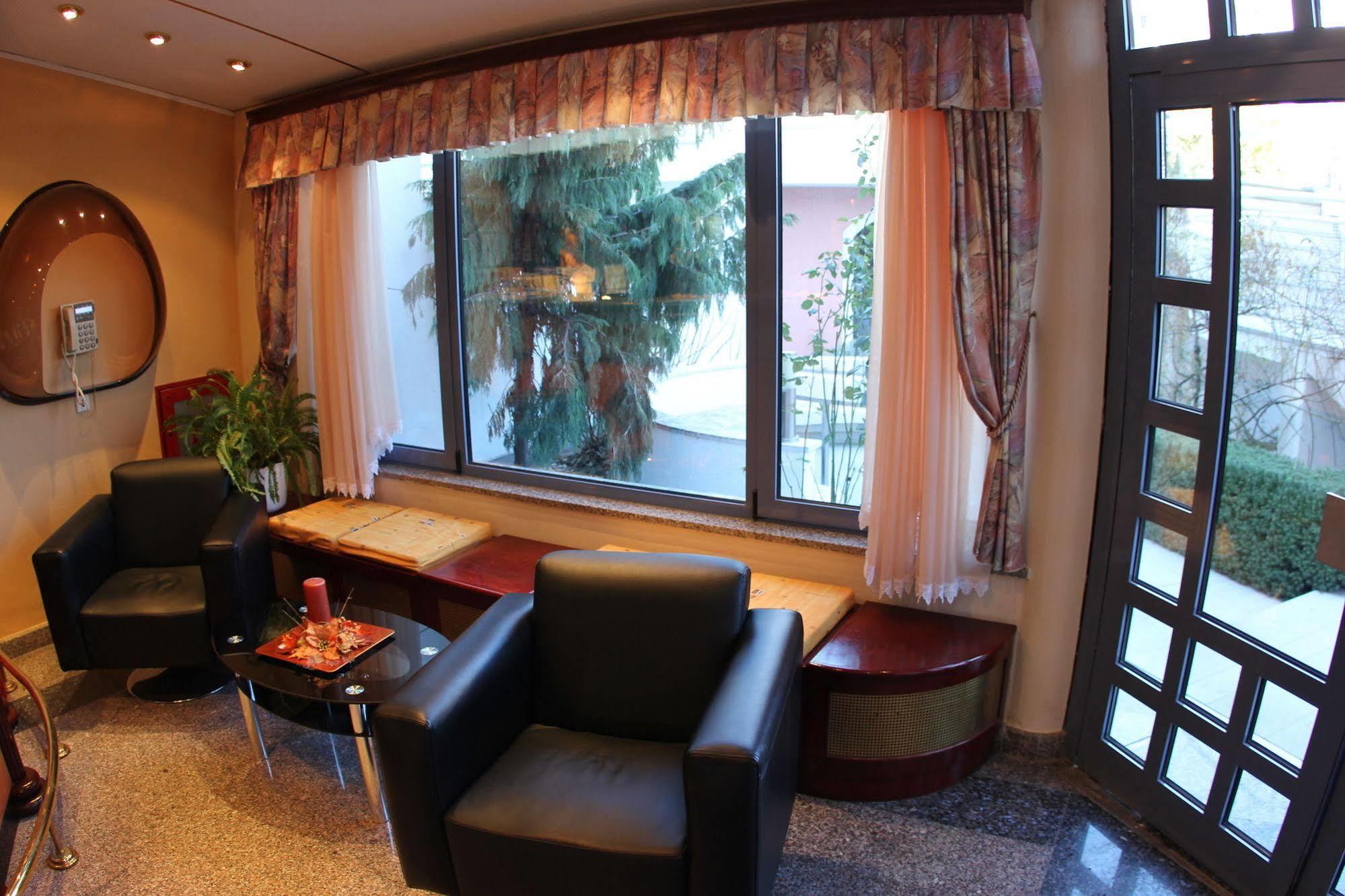 Hotel Bavaria Trogir Seget Donji Ngoại thất bức ảnh